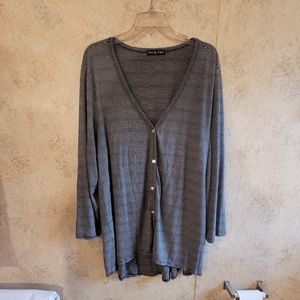 Kim & Cami Black and White Checkered  Pattern Cardigan